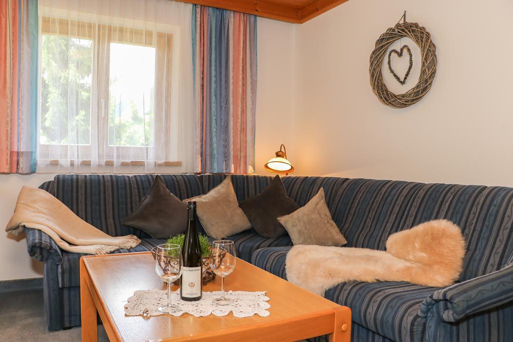 Bed and Breakfast Haus Spieleck Зальбах-Хинтерглемм Экстерьер фото