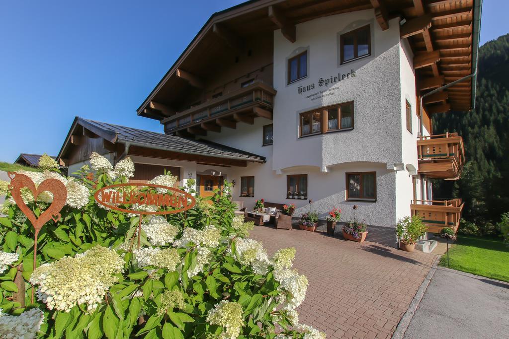 Bed and Breakfast Haus Spieleck Зальбах-Хинтерглемм Экстерьер фото